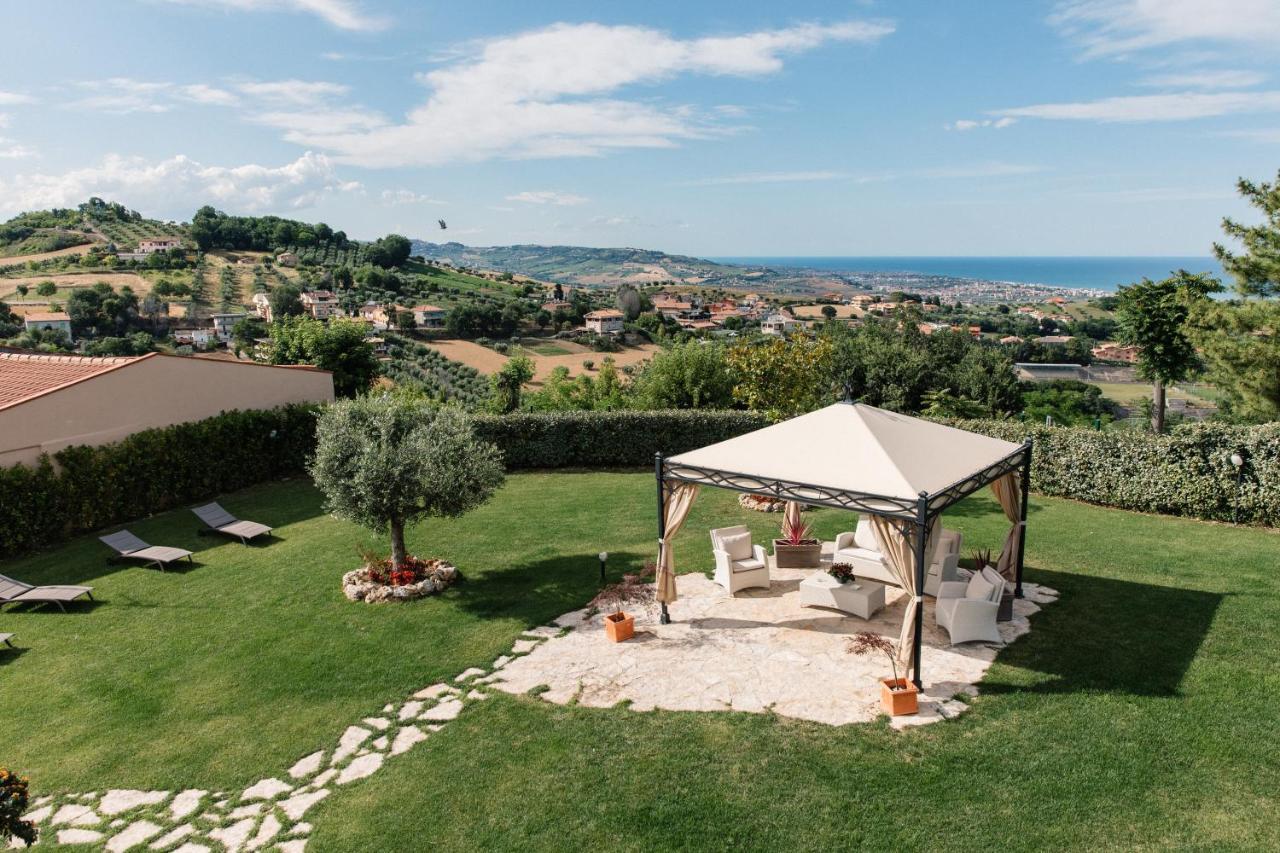 Villa Mascitti B&B Tortoreto Exterior photo